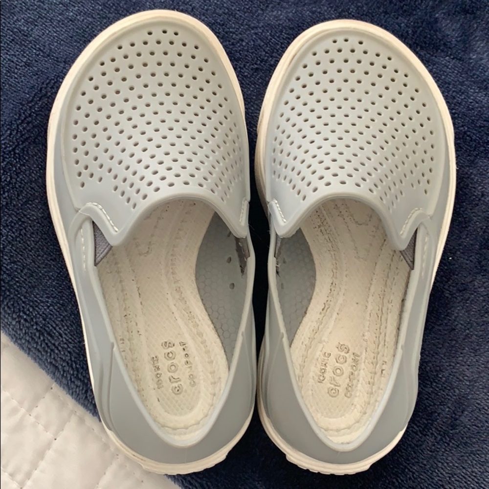 GUC TODDLER CROCS GRAY C6